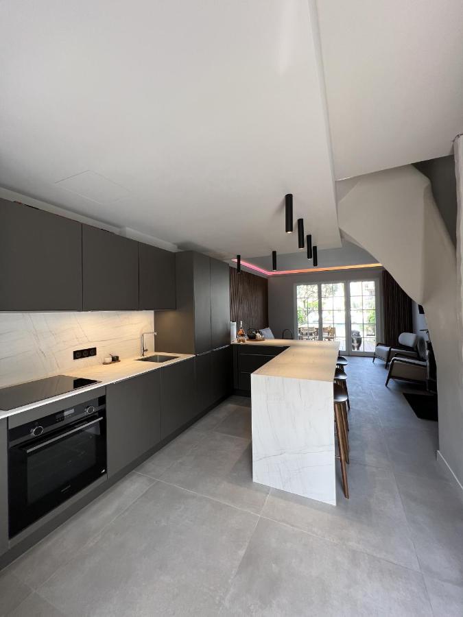 Casa Ika Port Grimaud - Maison 4 Chambres + Amarrage Extérieur photo
