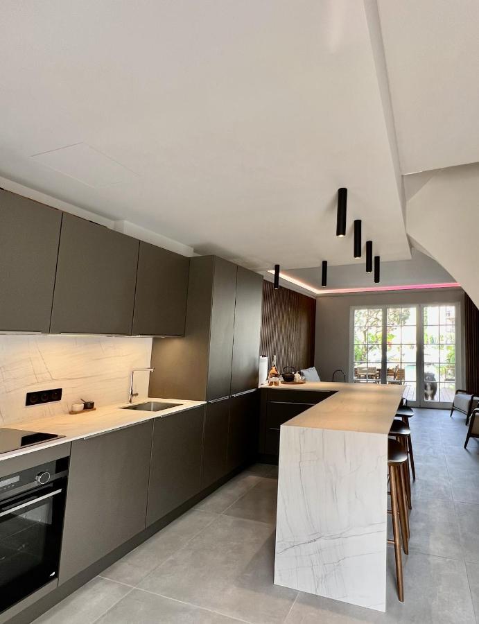 Casa Ika Port Grimaud - Maison 4 Chambres + Amarrage Extérieur photo